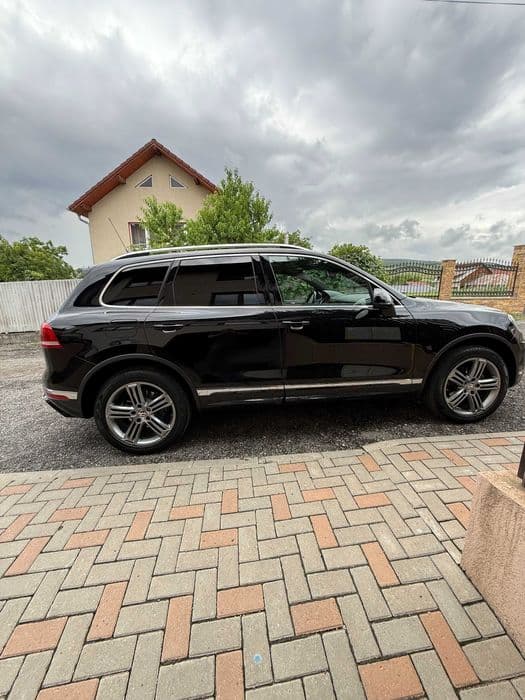 Volkswagen Touareg Exclusive R-line 3.0 TDI V6 (262 CP)  Euro 6!