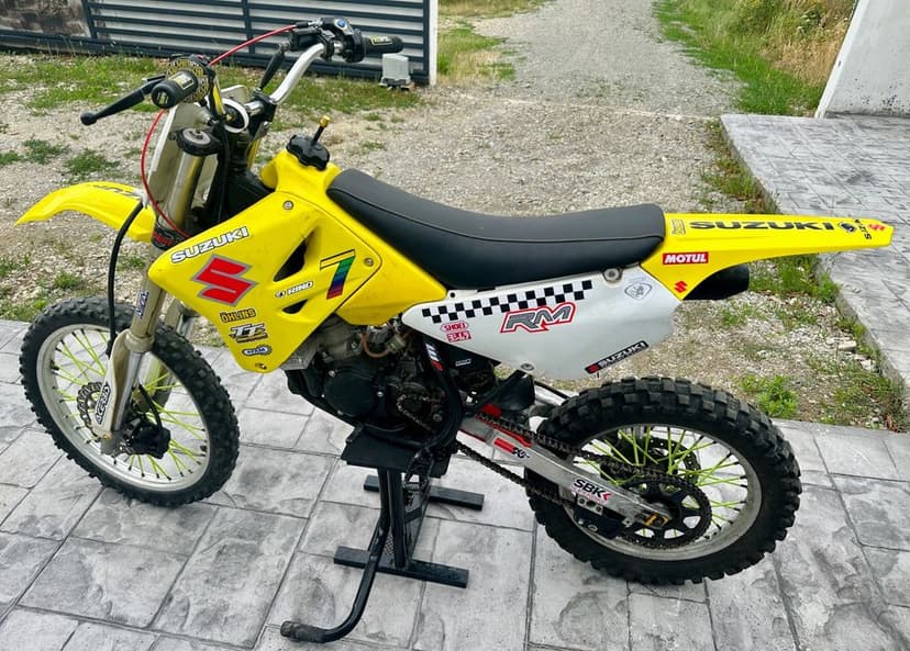 Cross Suzuki RM85L PowerValve