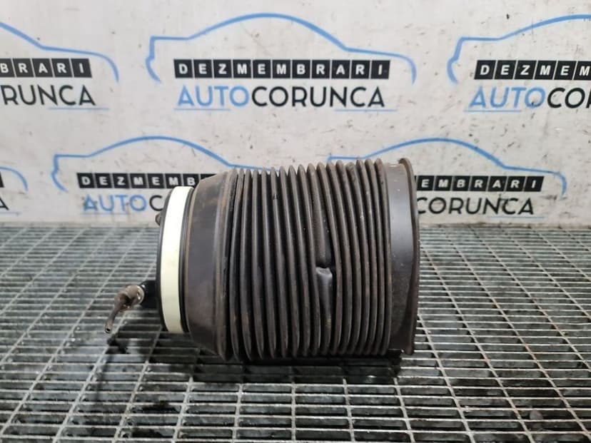 Perna Aer Dreapta Spate Toyota Land Cruiser J12 2002 - 2010 (1305)