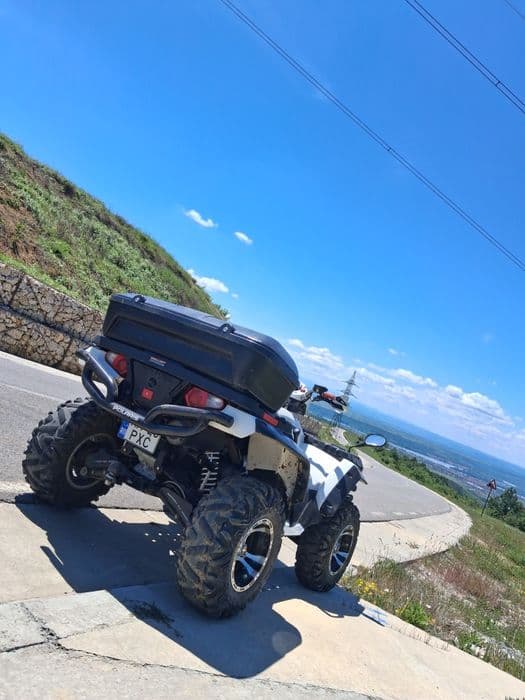 ATV Polaris Sportsman 800
