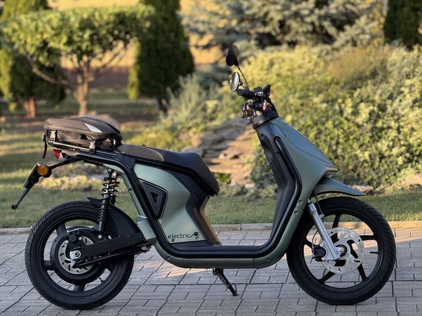 Scuter Electric Govecs Flex (Bicicleta electrica)NOU (nu trotineta)