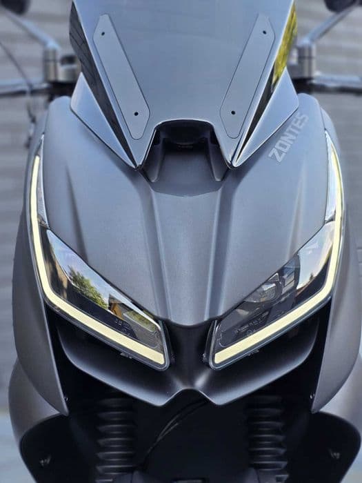 Scuter Zontes D125 ABS + TCS , 15 CP cel mai puternic! Permis B.