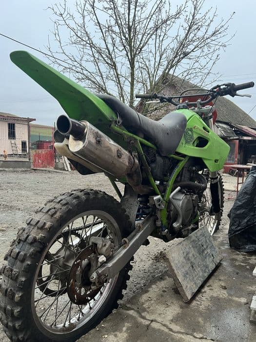 Kawasaki KLX 650 schimb - fierbe apa