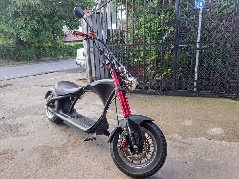 Scuter electri harli ceapar