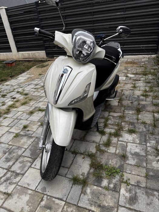 Piaggio Beverly 300