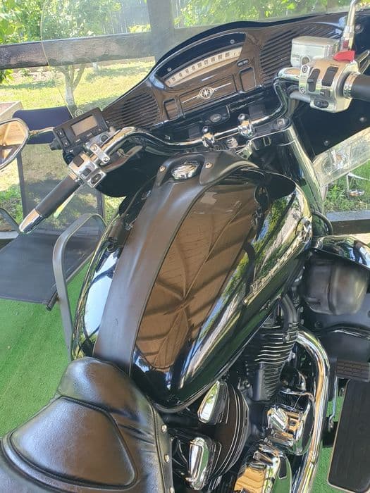 Yamaha Royal Star Venture schimb cu Toyota Hilux