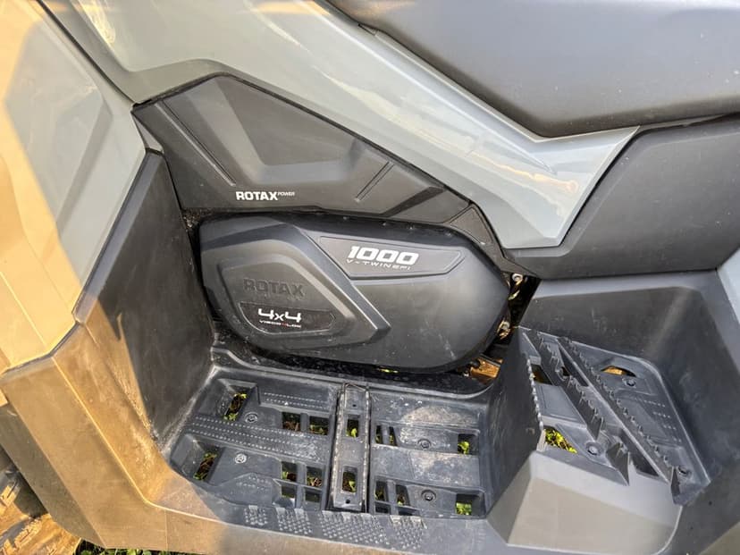 CAN am dps 1000cc 2023 t3b