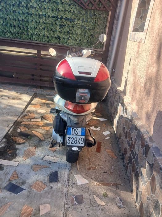 Vând scuter Malaguti