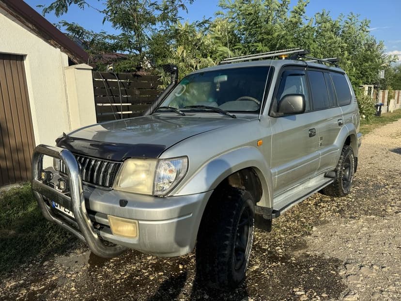 Vand Toyota Land Cruiser J90