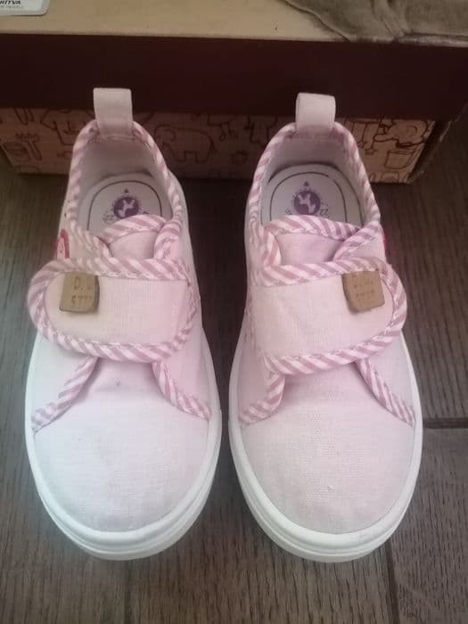 Tenisi D. D.step mar. 22