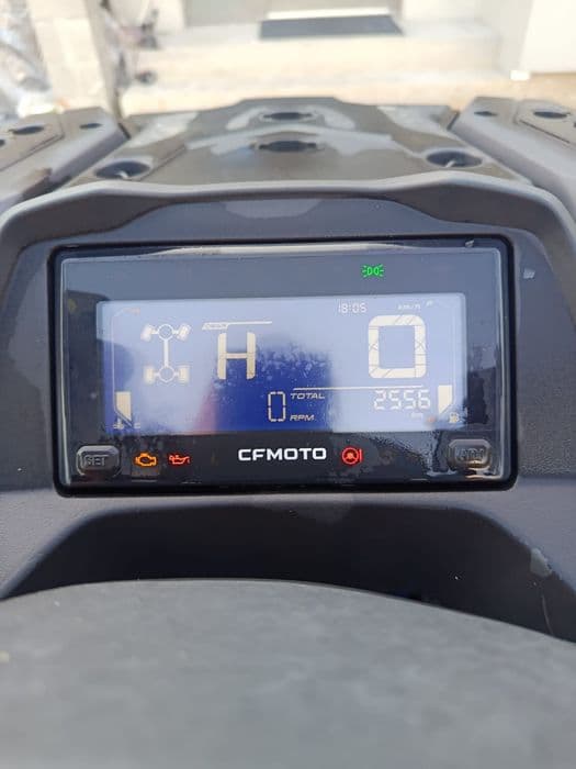 Vând ATV CFMOTO CForce 520L !!