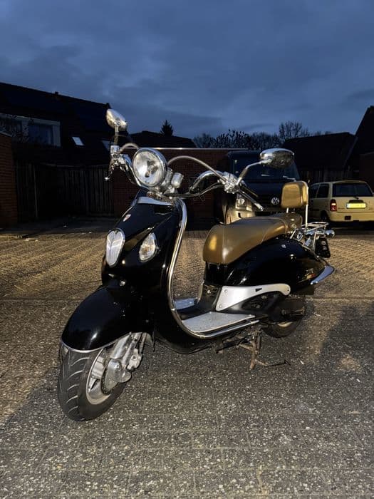 Retro Scuter iva import