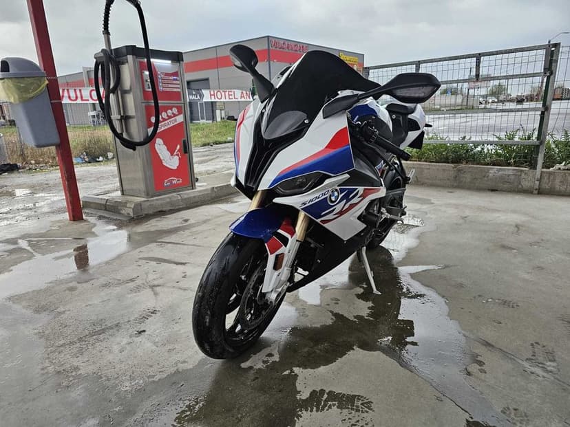 BMW S1000 RR 2019