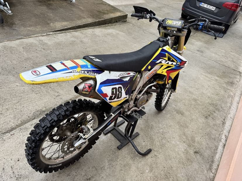 Cross Suzuki RM-Z 250 4t 2009 45cp