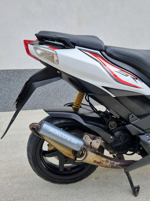 Vand Scuter Aprilia SR50