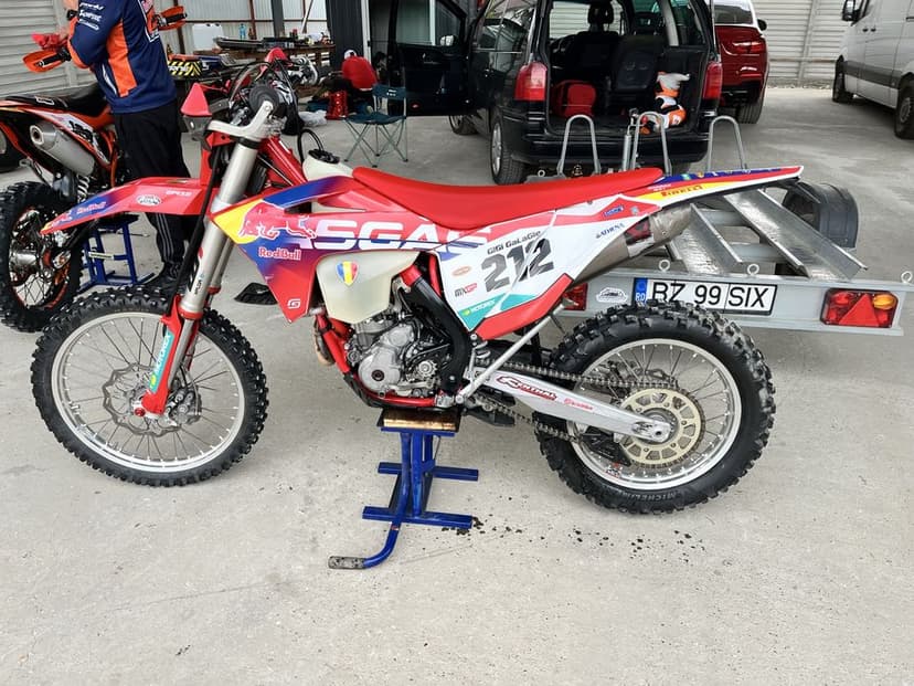 Gas Gas EC 350F , model 2023, 58 de ore, inmatriculat