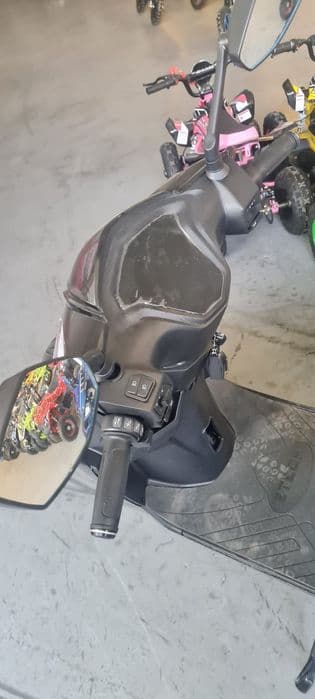 Scuter electric 1000 W 60 volți