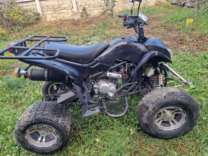 Vând atv bashan 250