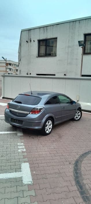Vând Opel Astra GTC înmatriculat/Schimburi doar cu ATV
