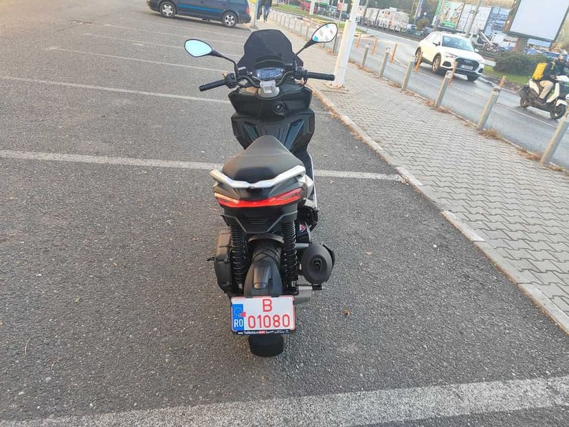 Scuter Aprilia SR GT 125 CBS E5 125cc - NOU - 20km.