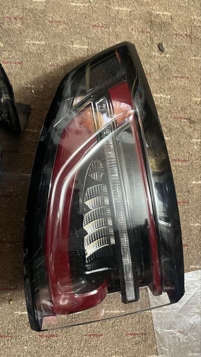 Stop tripla stanga dreapta land rover discovery sport 2021 dezmembrari