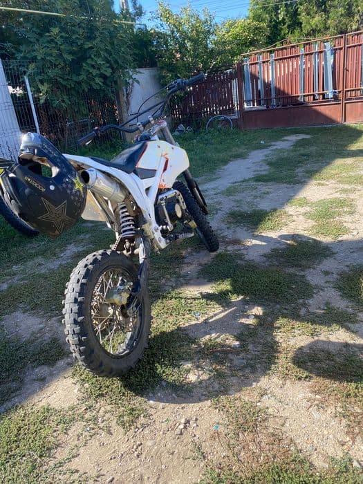 Vând cross 125 cc 4t