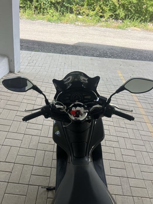 Vand Honda PCX 125 “custom”