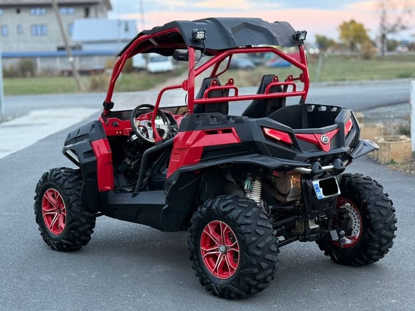 Vând CF MOTO ZForce 800EX 2016/Înmatriculat/Preț:6990€ neg!