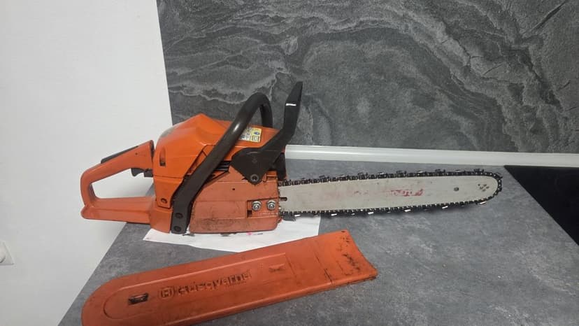 Vand motofierastrau  (drujba)  Husqvarna 142