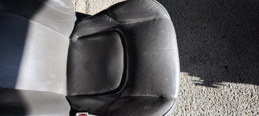 Set scaune banchete piele cu încălzire navigație Nissan Navara d40