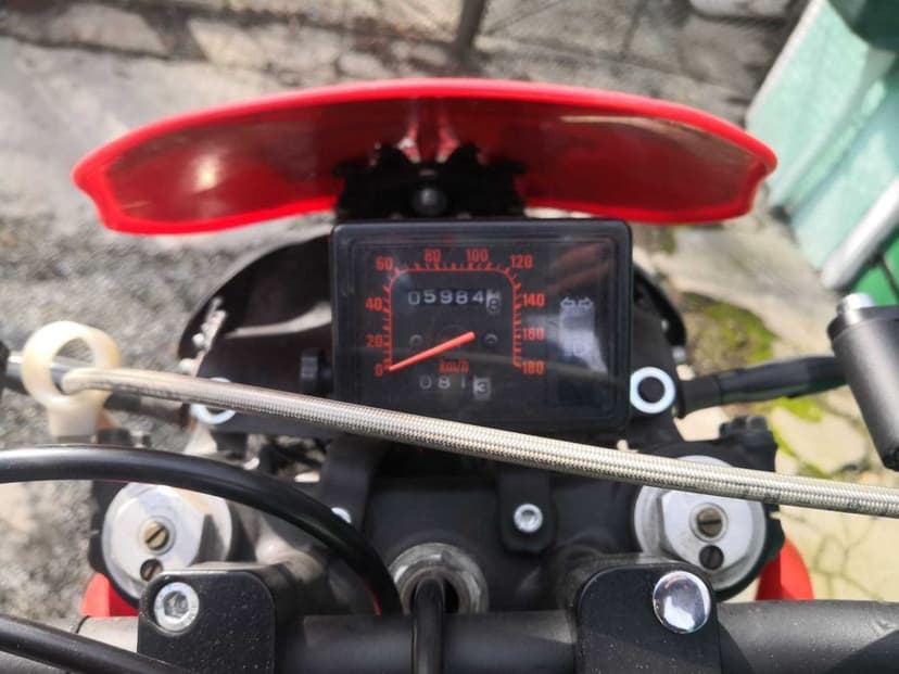 Honda XR 650 R Supermoto