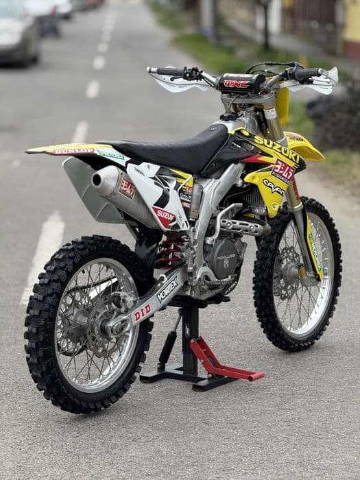 Vând Suzuki RMZ 450 2015 injecție/Impecabil/Ambreiaj REKLUSE!2950€neg!