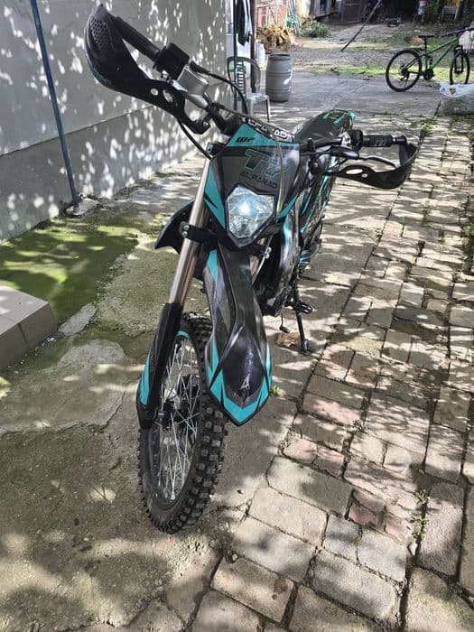 Cross Alfarad T7 2025