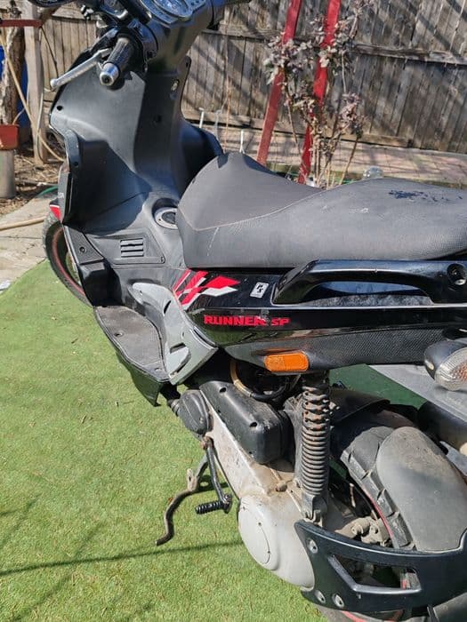 Scuter Gilera Runner