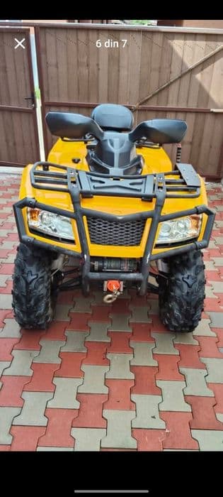 Vând ATV hisun cu motor de canam