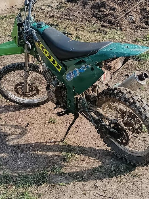 Vând Cross în stare bună 1900 lei