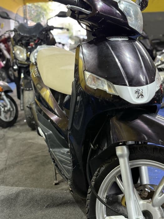 Vand scuter Peugeot Tweet