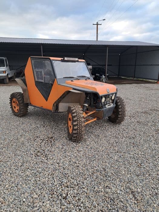 Vând sau schimb Buggyi 4x4