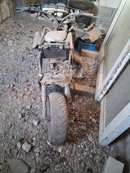 Vînd scuter piagio.