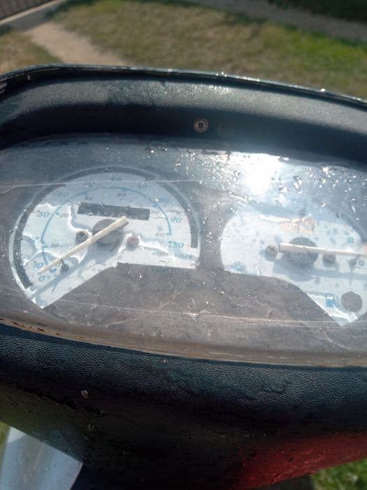 Vând scuter Aprilia Rally 49