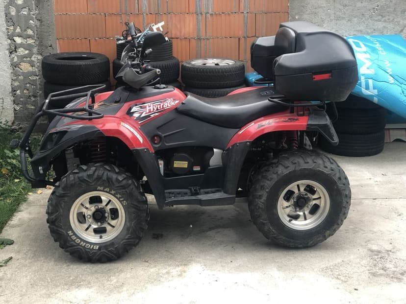 Vand Atv linhay 4x4 hytrack  inmatriculat fiscal pe loc perfecta stare