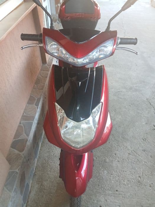 Vând scuter electric, ZTECH 
Garanție ,stare ca și nou acte