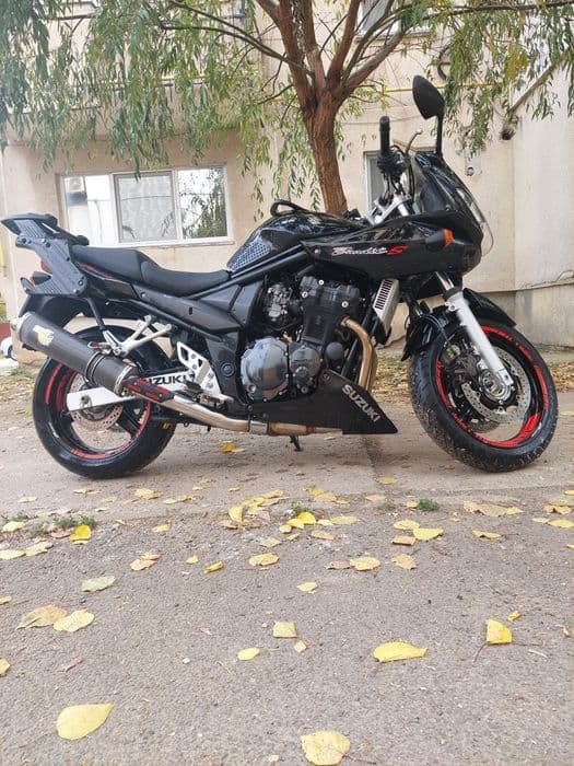 De vanzare Suzuki gsf650..sym vandut