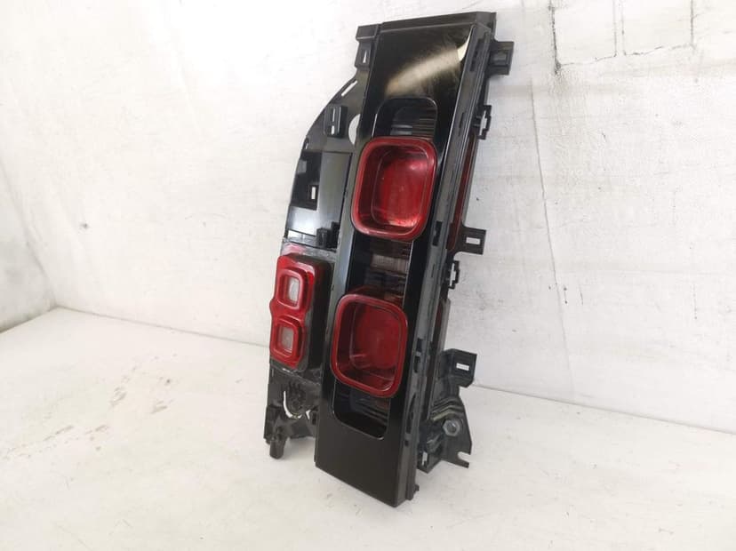 Lampa Stop Stanga Led Land Rover  DEFENDER SUV [L663] [2019 - Original