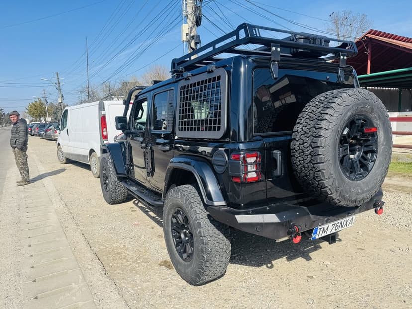 Jeep Wrangler Sahara Unlimited