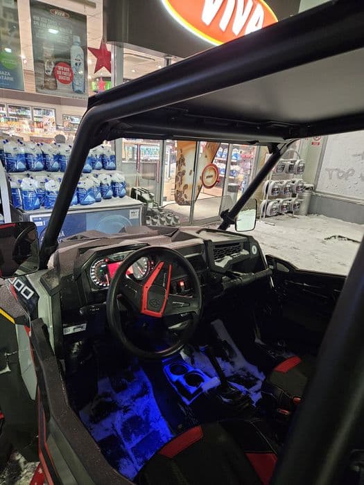 Polaris rzr xp 4 Variante Audi A8 Q7 Q8