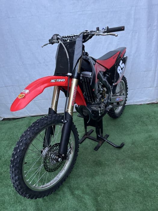 Honda CRF 450 R motocross
