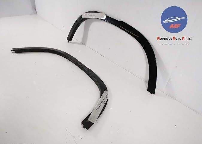 Bandou Overfender Dreapta fata original Land Rover  Defender  2 [2019