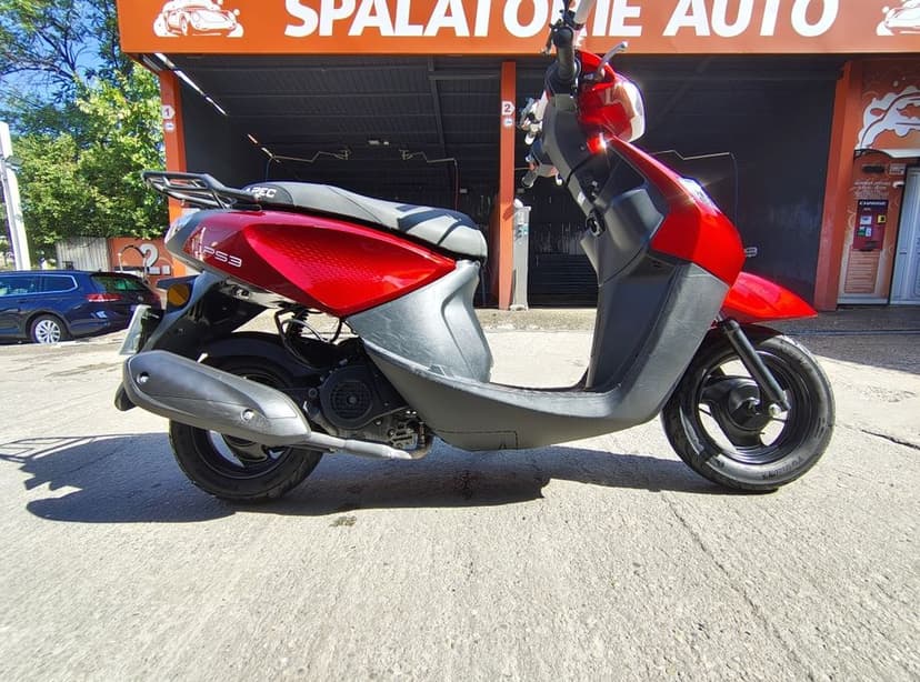 Vand sau schimb pentru piese Scuter Apec PS3