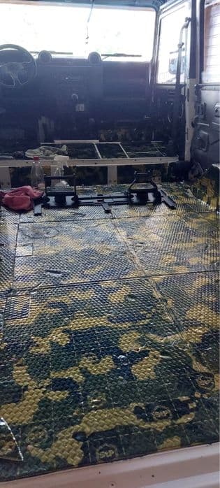 Land Rover Defender Puma